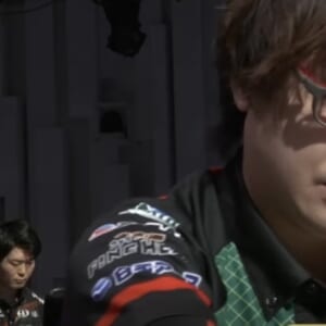 クリスマスの主役は赤と緑　石井一馬が魅せたトップ【Mリーグ2025-26 レギュラーシーズン 観戦記 12/25 第1試合（麻雀チャンネル）】担当記者 宮水さくら